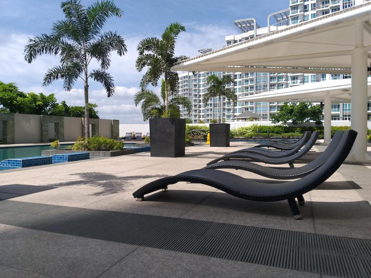 Mactan Newtown With Sun Set And Garden View Aparthotel Cebu Luaran gambar