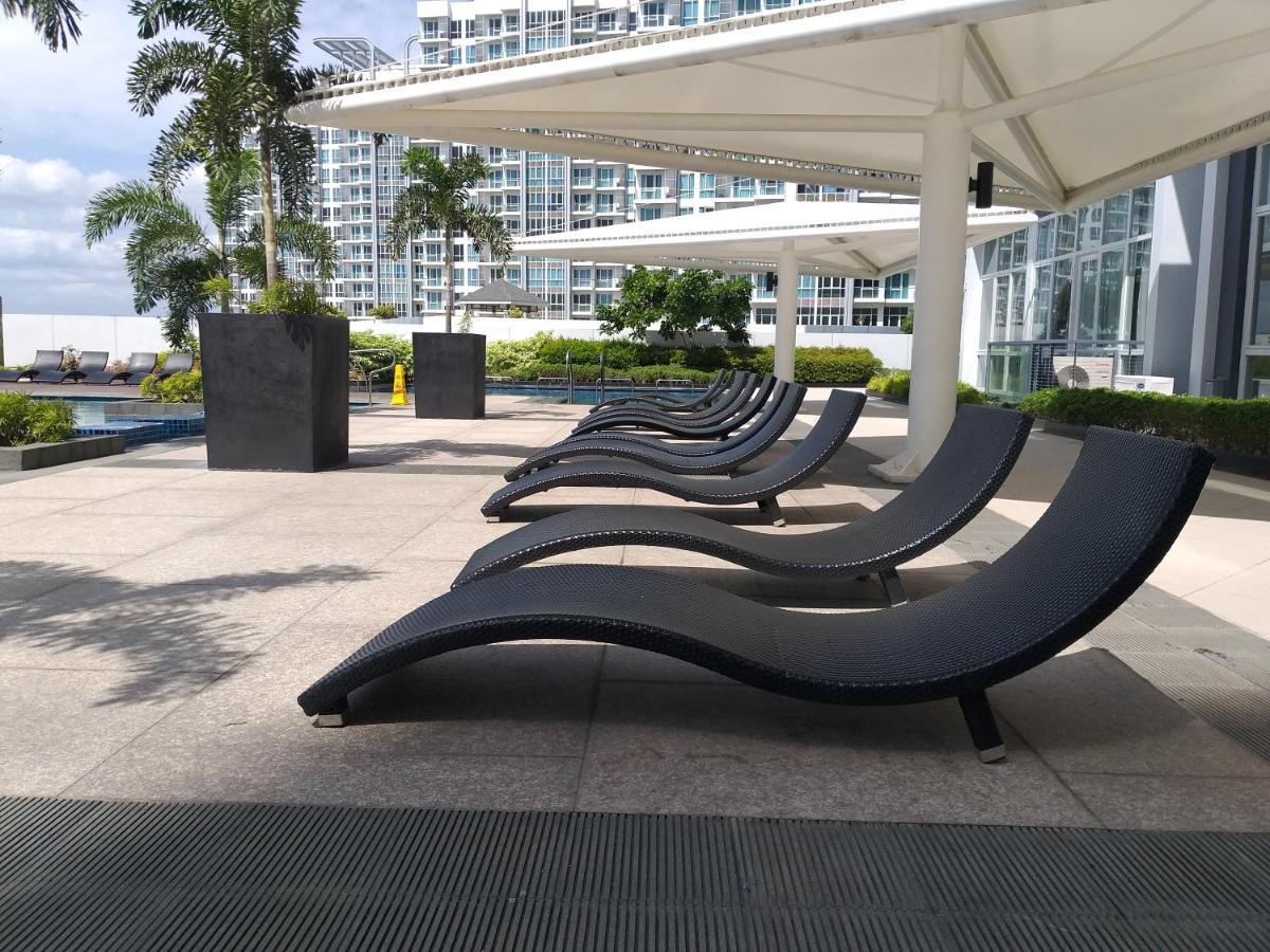 Mactan Newtown With Sun Set And Garden View Aparthotel Cebu Luaran gambar
