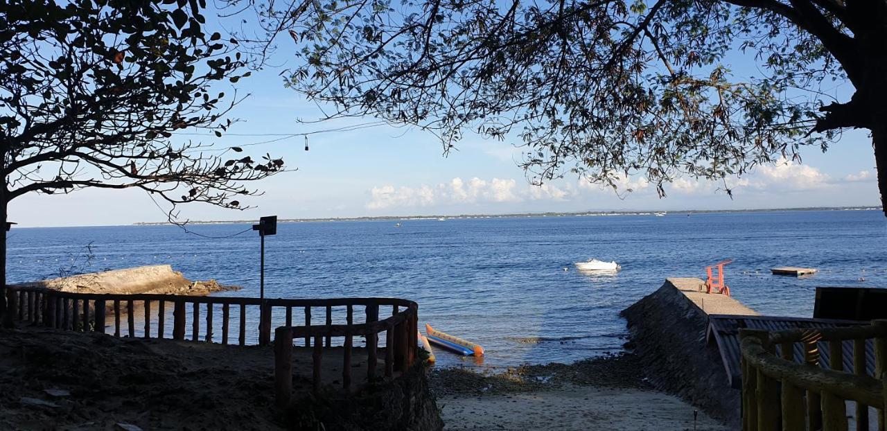 Mactan Newtown With Sun Set And Garden View Aparthotel Cebu Luaran gambar